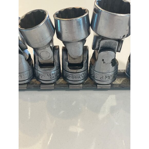 Snap-On 8-Piece Swivel Socket Set 3/8" Drive Metric Sizes 10mm-19mm Chrome Finis - Picture 1 of 5